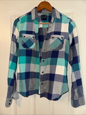 American eagle button up flannel